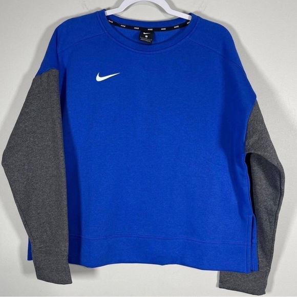 Nike Tops - Nike Unisex Blue Crewneck Sweatshirt XXL Colorblock Gray Sleeves Athletic Look